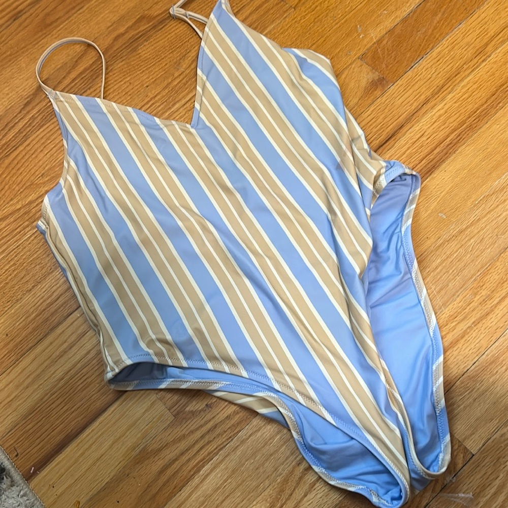 Aerie Plunge Swimsuit